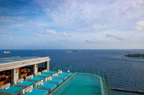 Best of the Maldives: Short Stay – Holiday Inn Male - Maldives Complete ...