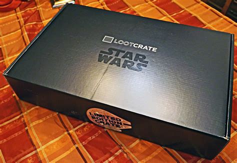 In Box with Mike & Jess: Loot Crate - Limited Edition Star Wars Crate