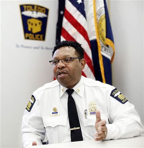 Incoming deputy chief of Toledo police says job is all about the love ...