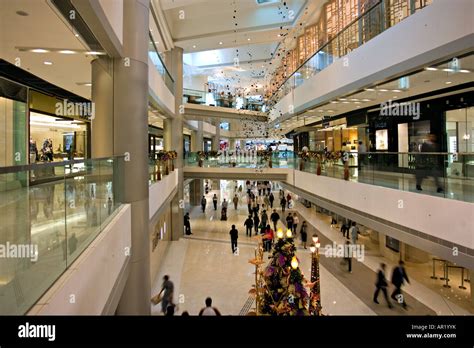 IFC Mall Hong Kong Shopping Stock Photo - Alamy