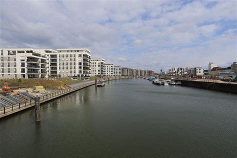 Offenbach, Wohnanlage Hafen Maine, Canal, River, Structures, Outdoor, Environment, City ...