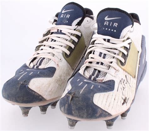 Tom Brady Signed Pair of 2003 Game-Used Nike Football Shoes (Patriots ...