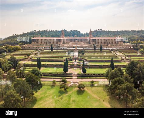 Aerial view of unions building and nelson mandela garden hi-res stock ...