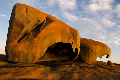 Remarkable rocks at sunrise Foto & Bild | australia & oceania ...