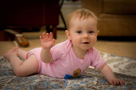 Hand Gestures Might Determine How Fast You Learn, According To Study | Baby girl newborn photos ...