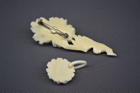 Proantic: Art Deco Brooch In Ivory