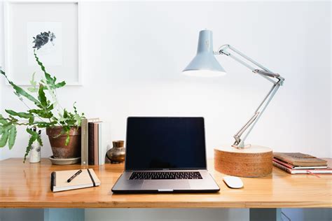 Home Office Desk Lighting Ideas - Goimages Cove