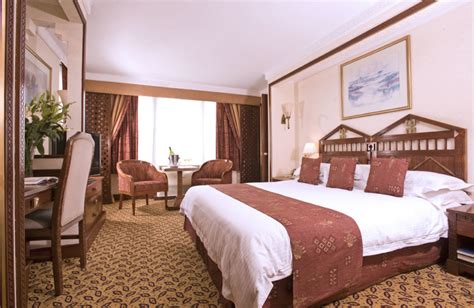 Nairobi Serena Hotel (Nairobi, ) - Resort Reviews - ResortsandLodges.com