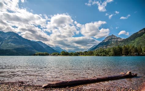 Waterton Lakes National Park, Alberta | parede Nuvens, Waterton Lakes National Park, Lagos ...