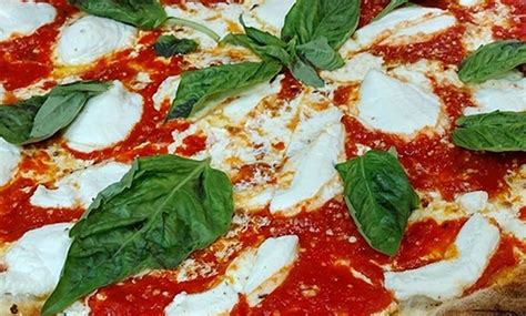 Genna Pizza Company - 5% Cash Back | Groupon