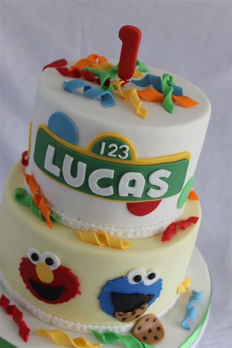 Sesame Street Cake - CakeCentral.com