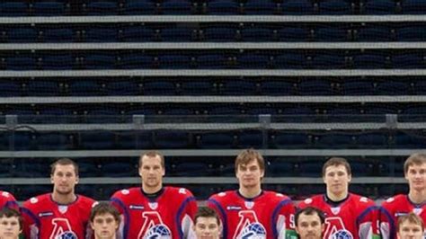 Ice hockey team dies in Russian plane crash - ABC News