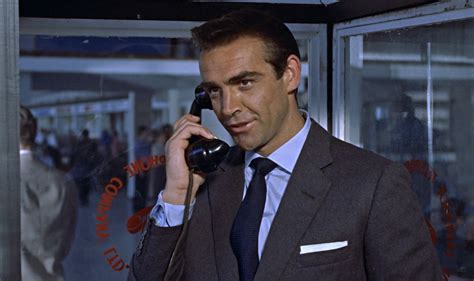 The (00)7 Most Iconic Sean Connery Bond Wardrobe Pieces – Bond Suits