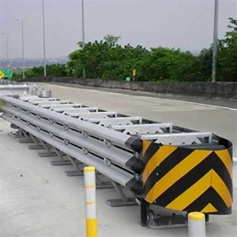 Impact Attenuator at Rs 600000/piece | TT Nagar | Bhopal | ID: 24121935362