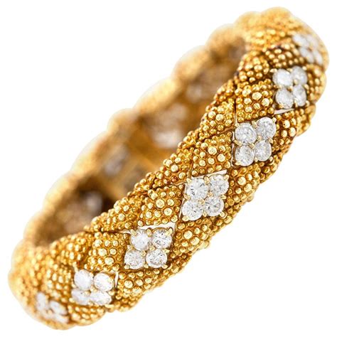 1950s David Webb Gold Bracelet with Diamonds For Sale at 1stDibs