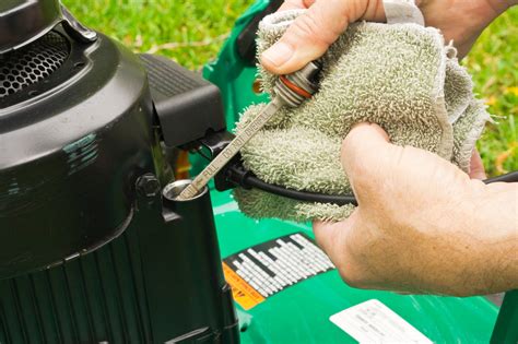 Lawn Mower Oil Change: How and When to Change Oil