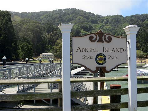 The Intrepid Tourist: ANGEL ISLAND: History and Nature in the Middle of ...