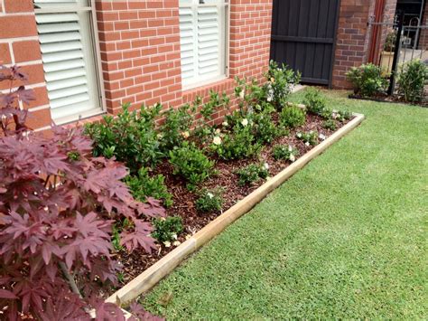 How To Install Timber Sleeper Garden Edging | Fasci Garden