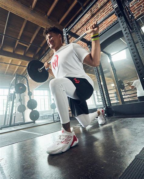 Patrick Mahomes’ Stunning Physical Transformation: His Trainer Shares ...