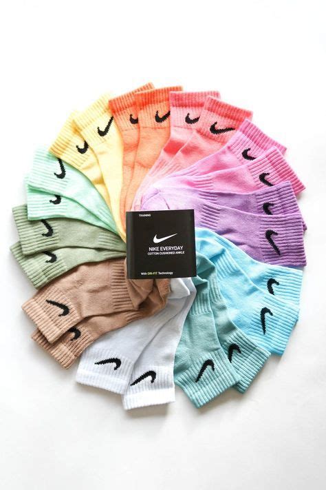 1 million+ Stunning Free Images to Use Anywhere | akusaracreative.com | Nike outfits, Nike socks ...