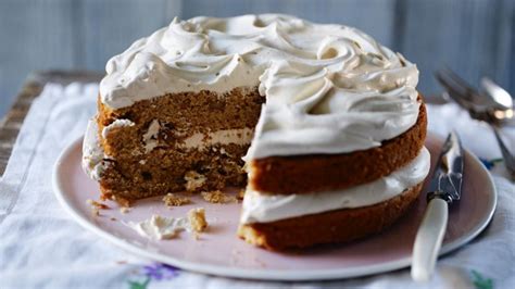 Coffee and walnut cake with coffee cream recipe - BBC Food