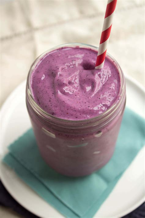 Protein-Packed Wild Blueberry Smoothie