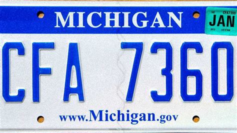 Vehicle registration plates of Michigan