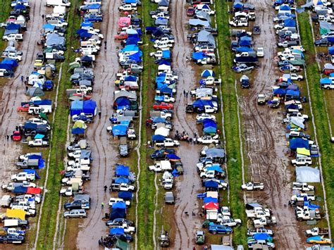 The Deniliquin Ute Muster | news.com.au — Australia’s leading news site