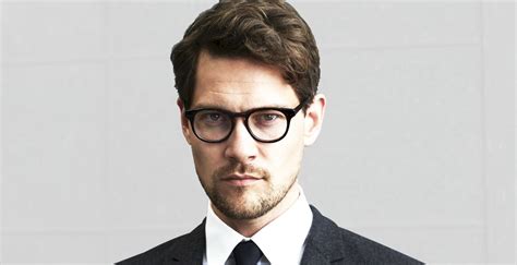 Men's Eyeglasses Trends - Popular Fashion Glasses Frames 2024 | Framesbuy