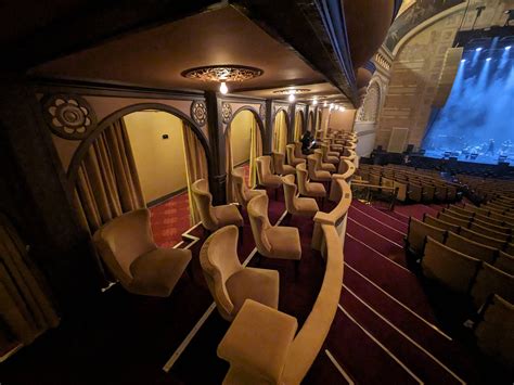 Auditorium Theatre Seating - RateYourSeats.com