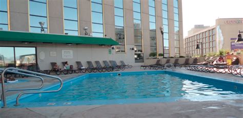 THE POOL AT THE SILVER LEGACY, RENO, NEVADA – HotelSwimmingPools.com