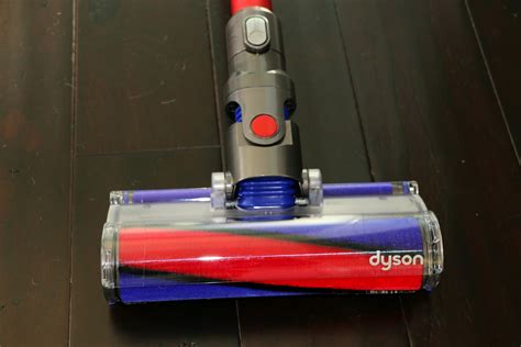 Dyson Cordless Vacuum Review | It's a Lovely Life!