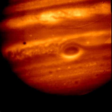 Planetary Wanderings: Jupiter in the Infrared from VLT