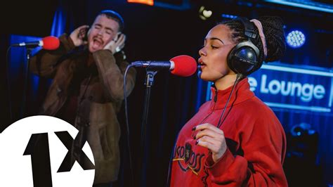 Jorja Smith - Carry Me Home ft Maverick Sabre in the 1Xtra Live Lounge Chords - Chordify