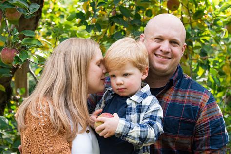 Hendersonville Family Portrait: The Gallo Family — Reese Moore Photography