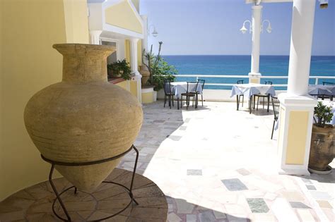 Free Images : sea, sun, antique, villa, floor, home, greek, holiday, island, property, room ...