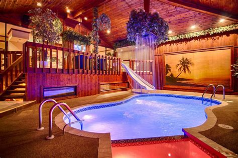 Chalet Swimming Pool Suite - Sybaris - Romantic Weekend Getaways in ...