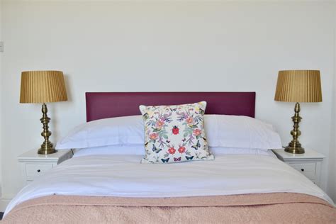 Room Only Accommodation | The Nags Head