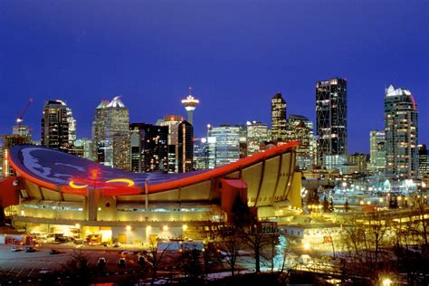 Calgary Skyline Wallpapers - Top Free Calgary Skyline Backgrounds ...