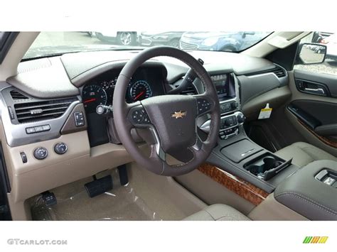 2017 Chevrolet Suburban Premier 4WD Dashboard Photos | GTCarLot.com