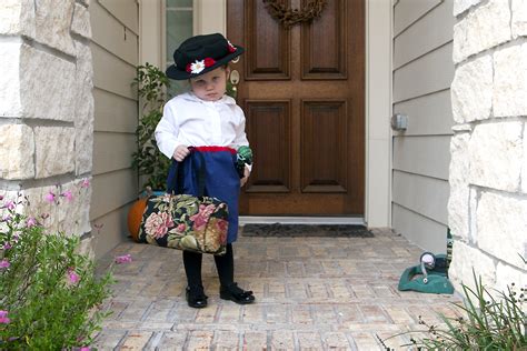 Mary Poppins Costume