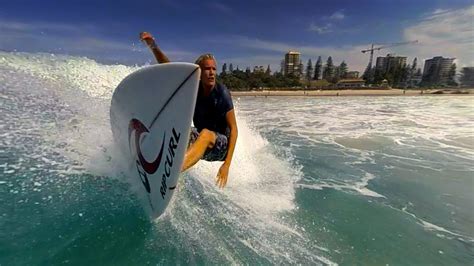 Surfing Australia - Snapper Rocks, Gold Coast Queensland - YouTube