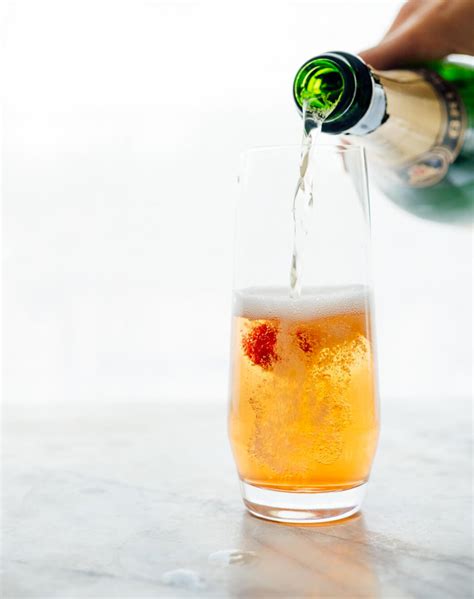 32 Easy Prosecco Cocktail Recipes to Make - PureWow