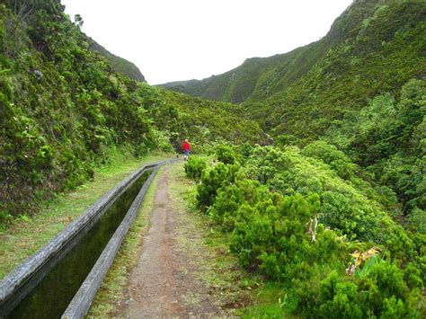 Hiking in Azores: All You Need to Know | Geeky Explorer