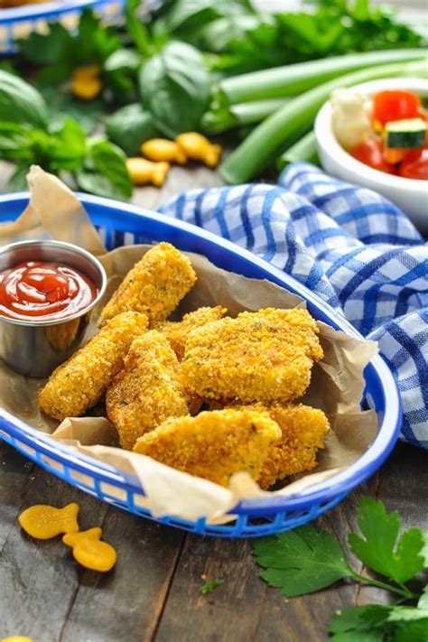 Goldfish Chicken Nuggets Recipe - The Seasoned Mom