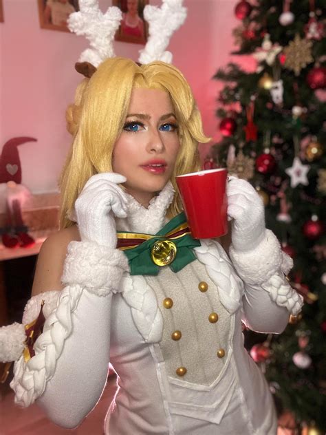 Jingle Belle Mercy Cosplay 🎄 : r/Overwatch