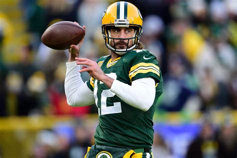 Aaron Rodgers Returns to Play After Testing Positive for Virus - The New York Times