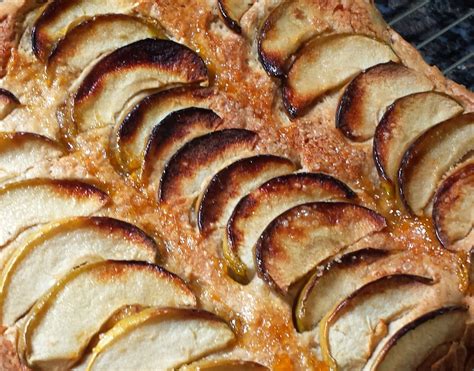 Grandma Abson's Traditional Baking: Make time for Dorset Apple Cake