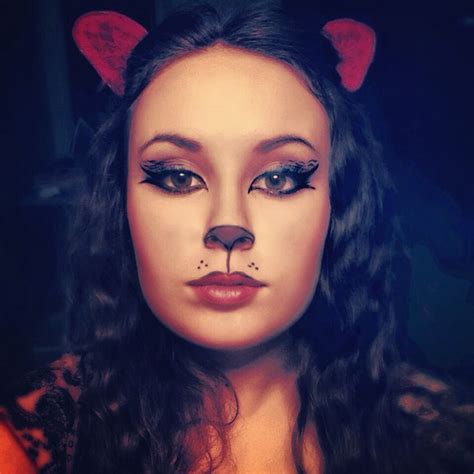 Kitty cat makeup look. | Cat makeup, Makeup, Makeup looks