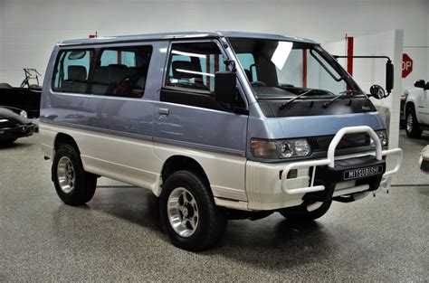 1991 Mitsubishi Delica L300 Star Wagon Turbodiesel 4x4 5-Speed for sale on BaT Auctions - sold ...